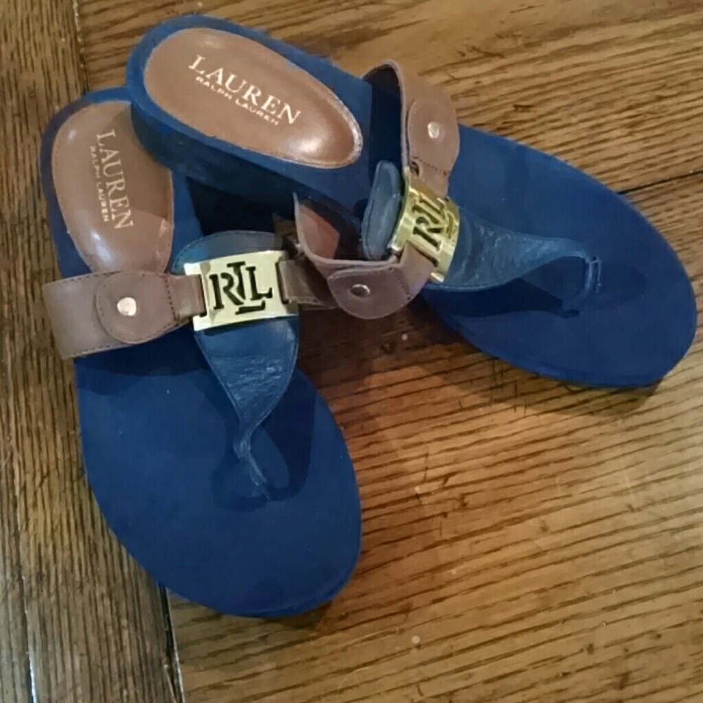 Sandals - Picture 3 of 4